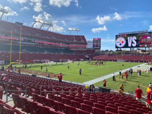 Raymond James Stadium, section: 126, row: r, seat: 10