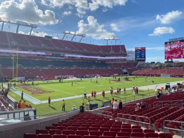 Raymond James Stadium, section: 128, row: v, seat: 10