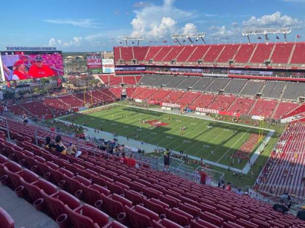 Raymond James Stadium, section: 316, row: v, seat: 16