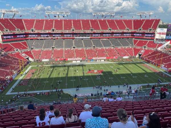 Raymond James Stadium, section: 309, row: s, seat: 9