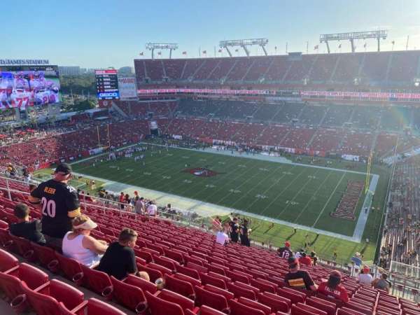 Raymond James Stadium, section: 340, row: t, seat: 20