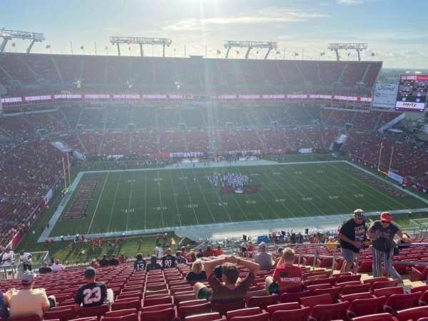 Raymond James Stadium, section: 333, row: x, seat: 17