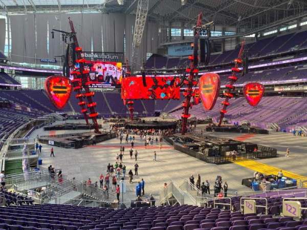 U.S. Bank Stadium, section: 122, row: 22, seat: 12