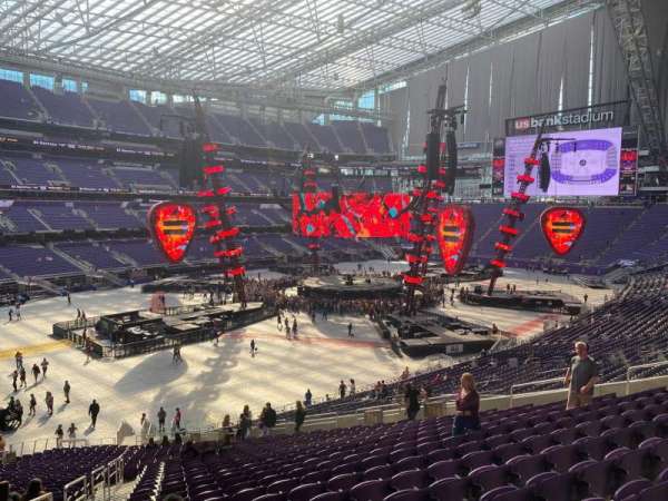 U.S. Bank Stadium, section: 114, row: 37, seat: 28