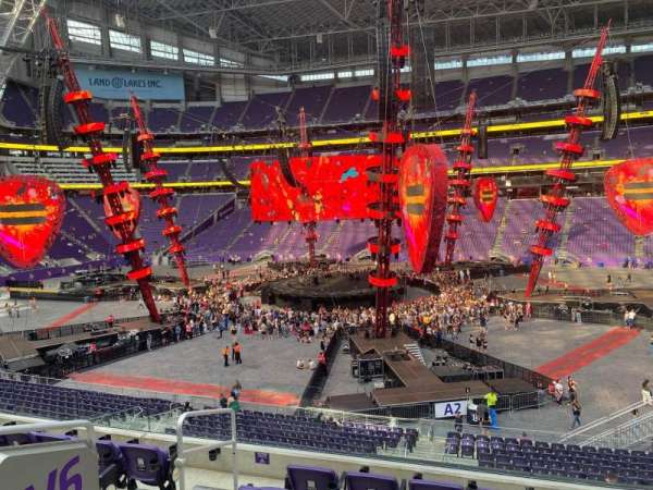 U.S. Bank Stadium, section: v6, row: 6, seat: 13