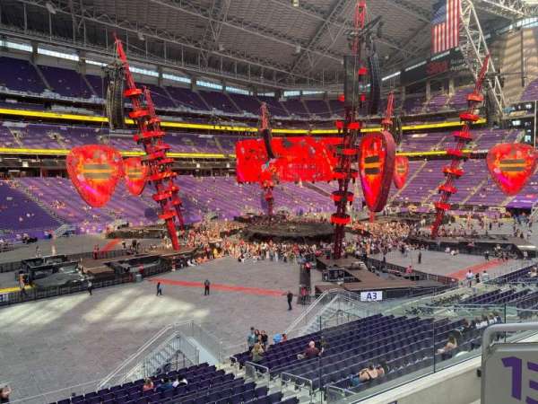 U.S. Bank Stadium, section: 135, row: 3, seat: 2