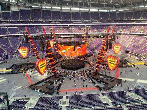 U.S. Bank Stadium, section: 341, row: a, seat: 33