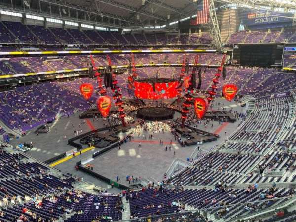 U.S. Bank Stadium, section: 349, row: b, seat: 12