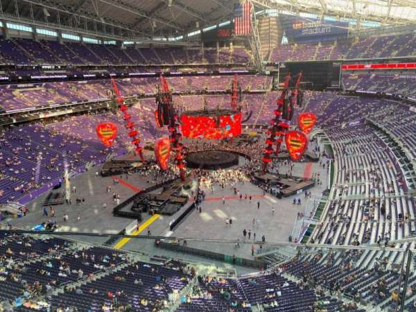 U.S. Bank Stadium, section: 351, row: a, seat: 16
