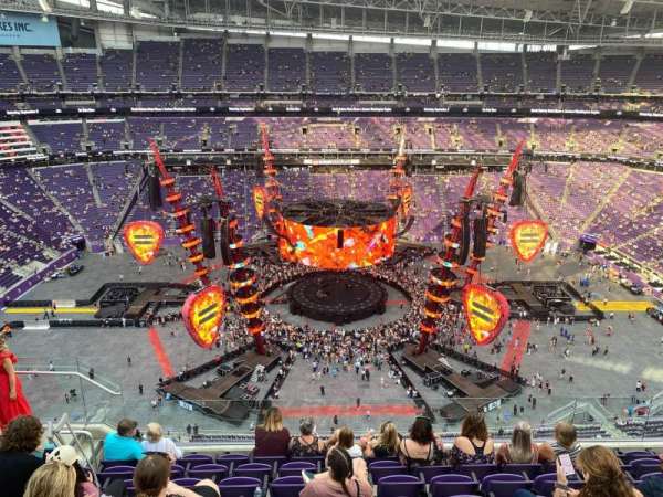 U.S. Bank Stadium, section: 341, row: 8, seat: 21