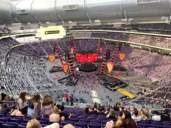 U.S. Bank Stadium, section: 332, row: 20, seat: 10