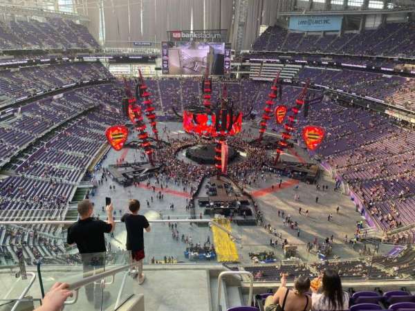 U.S. Bank Stadium, section: 327, row: 6, seat: 21