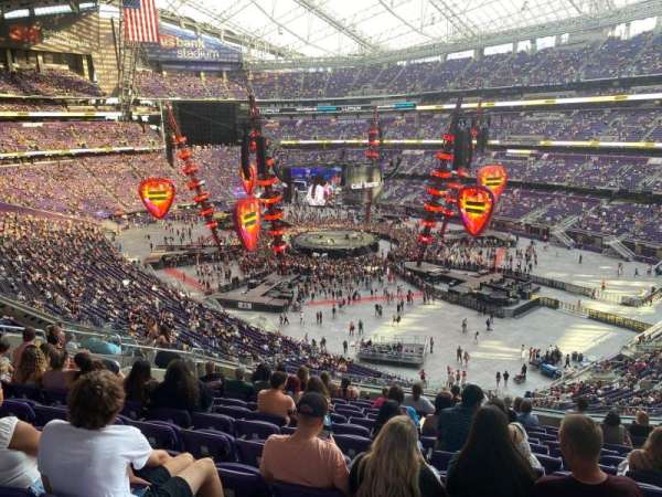 U.S. Bank Stadium, section: 204, row: 12, seat: 11
