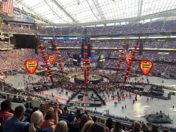 U.S. Bank Stadium, section: 207, row: 9, seat: 11
