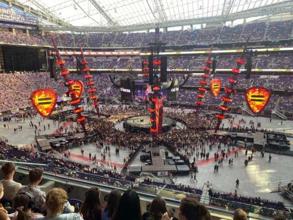 U.S. Bank Stadium, section: 208, row: 5, seat: 2