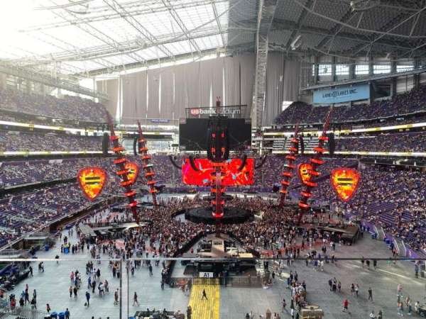 U.S. Bank Stadium, section: 224, row: 1, seat: 2