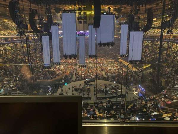 Madison Square Garden, section: 217, row: 1, seat: 20