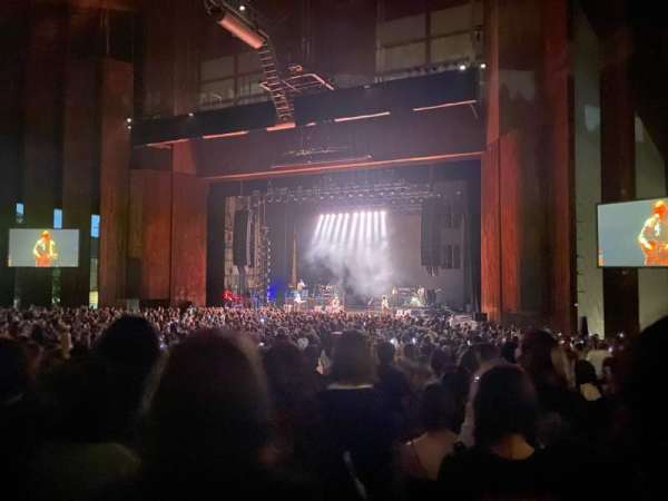 TD Pavilion at the Mann, section: main 400, row: hh, seat: 416