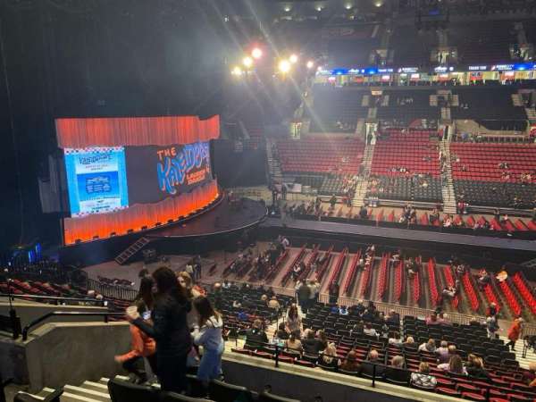 Moda Center, section: 202, row: h, seat: 9