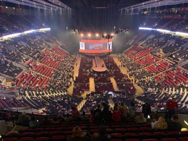 Moda Center, section: 327, row: l, seat: 10