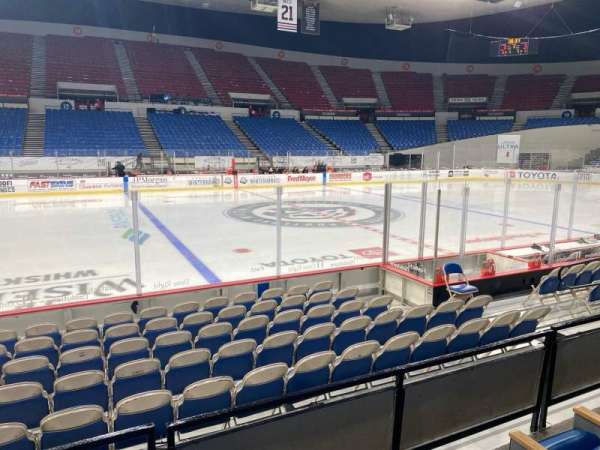 Veterans Memorial Coliseum, Portland, section: 102, row: c, seat: 11