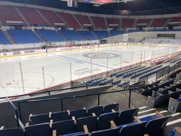 Veterans Memorial Coliseum, Portland, section: 105, row: j, seat: 5