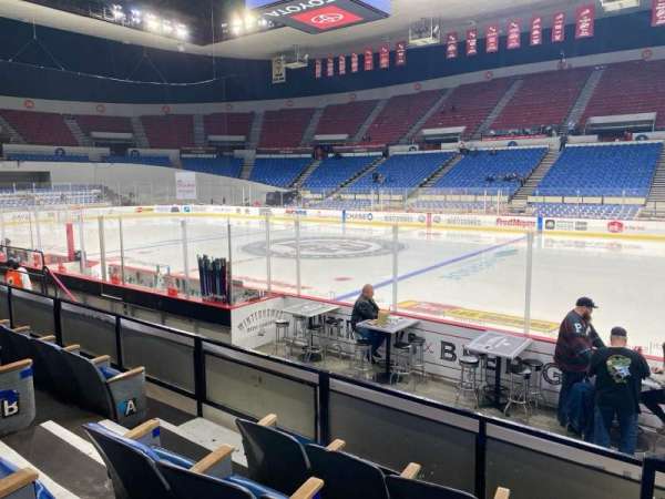 Veterans Memorial Coliseum, Portland, section: 117, row: d, seat: 5