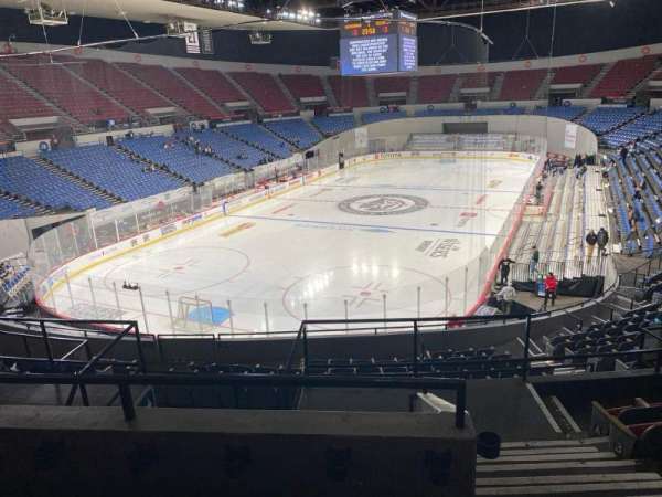 Veterans Memorial Coliseum, Portland, section: 208, row: g, seat: 2