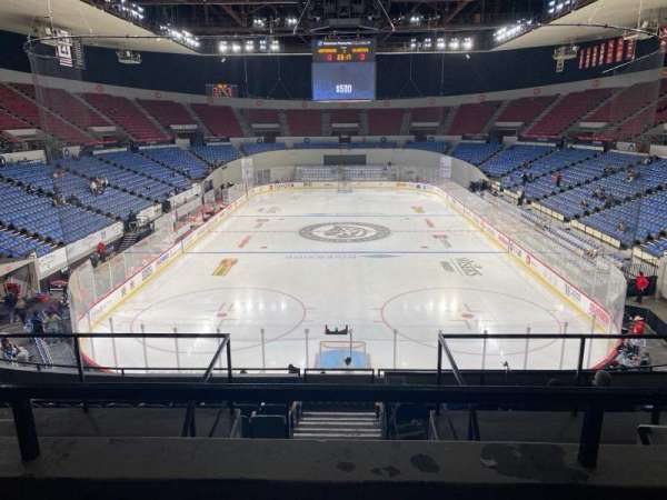 Veterans Memorial Coliseum, Portland, section: 210, row: f, seat: 5