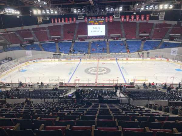 Veterans Memorial Coliseum, Portland, section: 219, row: r, seat: 5