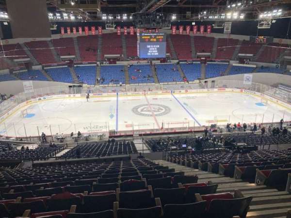 Veterans Memorial Coliseum, Portland, section: 220, row: u, seat: 3