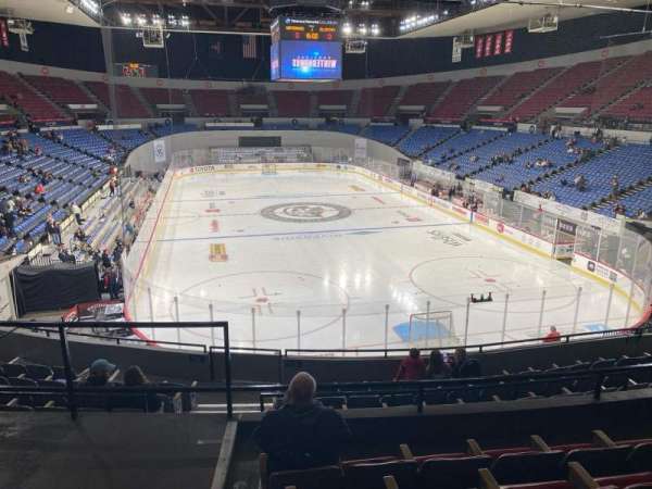 Veterans Memorial Coliseum, Portland, section: 229, row: e, seat: 11