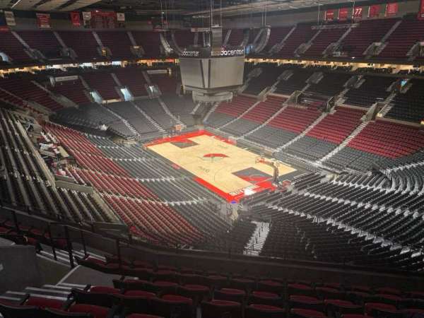 Moda Center, section: 313, row: h, seat: 10