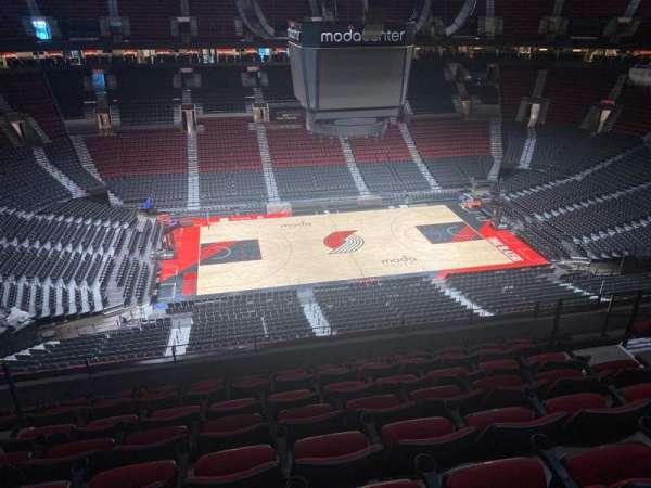 Moda Center, section: 319, row: h, seat: 10