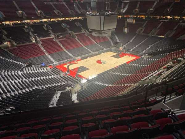 Moda Center, section: 322, row: h, seat: 10