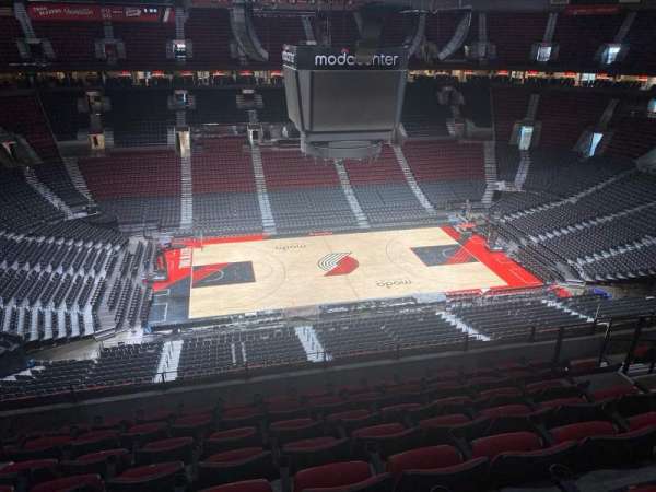 Moda Center, section: 302, row: h, seat: 10