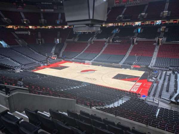 Moda Center, section: 214, row: g, seat: 10