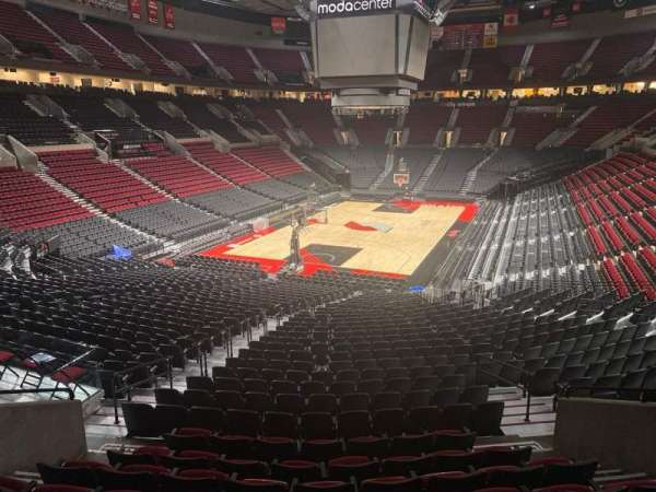 Moda Center, section: 222, row: h, seat: 10