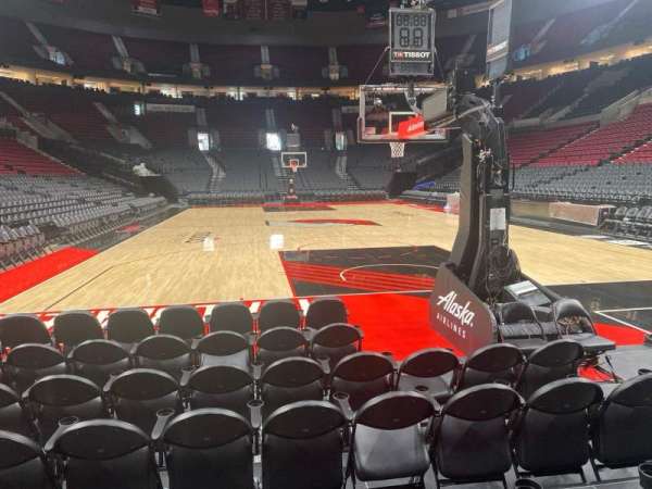 Moda Center, section: 107, row: hh, seat: 5
