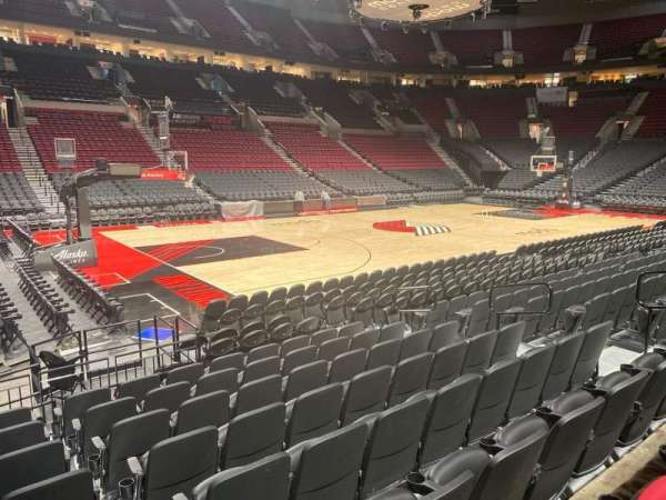 Moda Center, section: 114, row: h, seat: 10