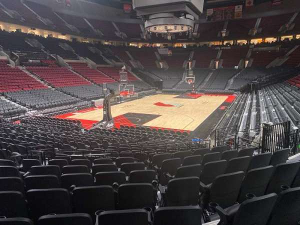 Moda Center, section: 116, row: h, seat: 10