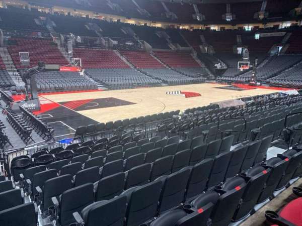 Moda Center, section: 103, row: h, seat: 10