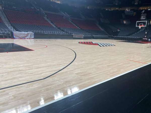 Moda Center, section: 113, row: aa, seat: 10
