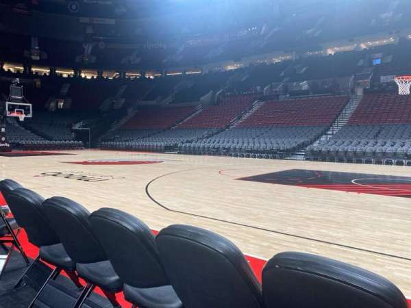 Moda Center, section: 122, row: 1, seat: 8