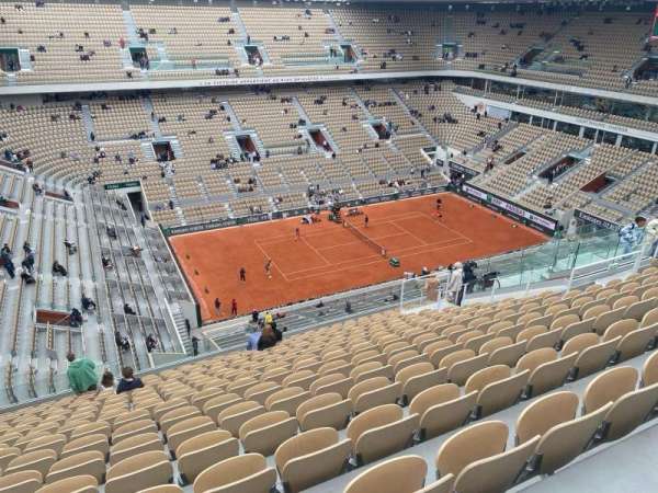 Court Philippe Chatrier, section: 52, row: 16, seat: 130