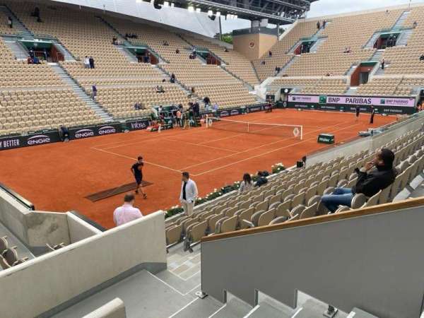 Court Suzanne-Lenglen, section: 8, row: 9, seat: 110