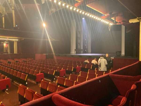 Casino de Paris, section: loges de cote, row: LG8, seat: 4