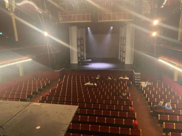Casino de Paris, section: mezzanine, row: a, seat: 8