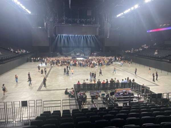 LDLC Arena, section: 206, row: k, seat: 194