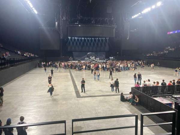 LDLC Arena, section: 206, row: c, seat: 162